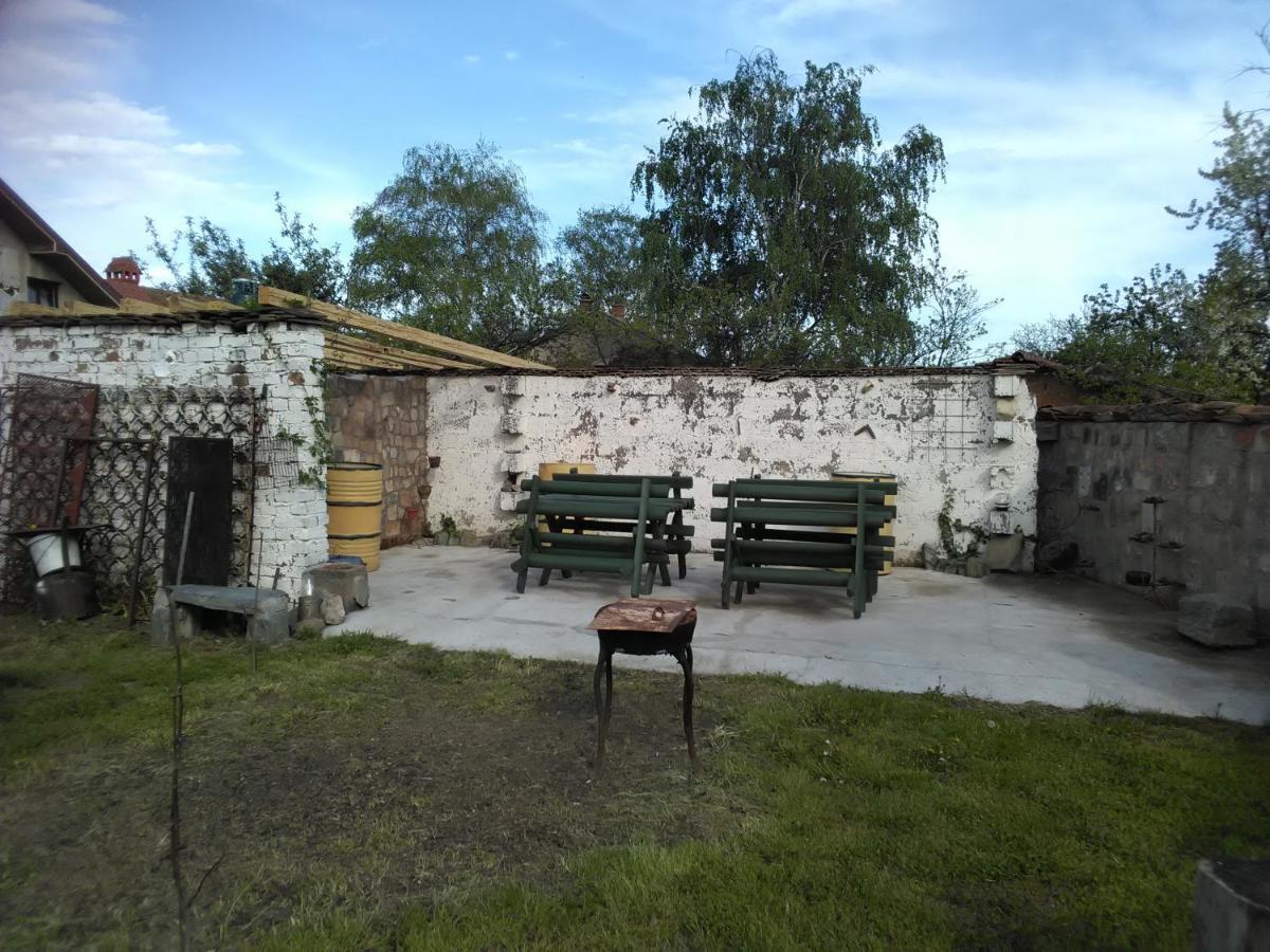 Apartmani Pinkum Veliko Gradiste Bagian luar foto